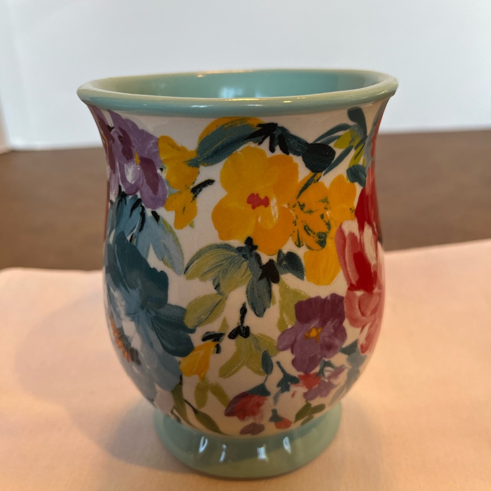 Pioneer Woman Sweet Romance Ceramic Mug - Picture 4 of 8